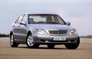 2000 Mercedes-Benz S-Class